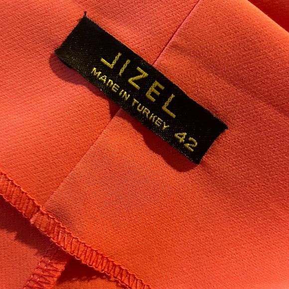 Elegant Pink Midi Dress - Picture 8 of 10